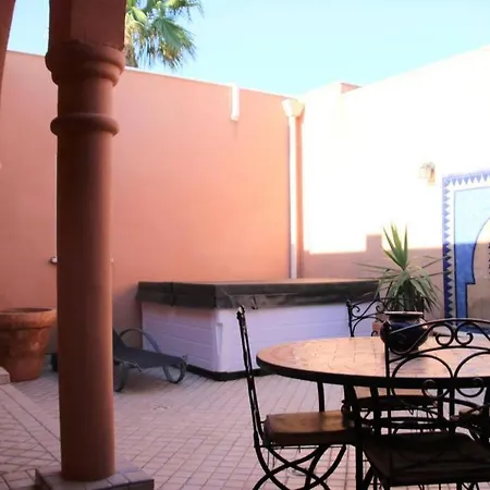 Agde, 2 Couple Only Au Village Naturiste