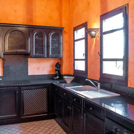 Agdz, 2 Couple Only Au Village Naturiste Apartment